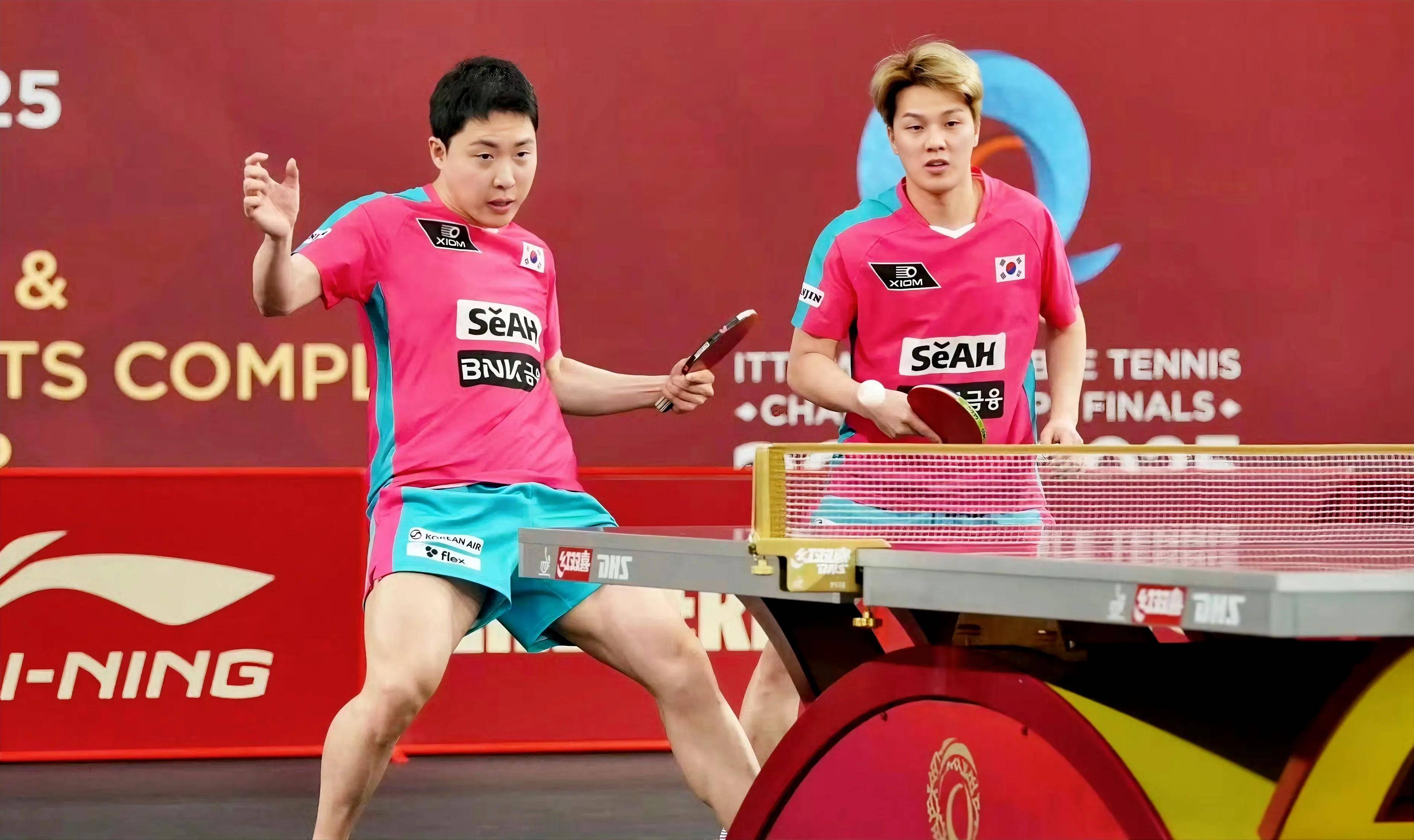 日本乒乓球队爆冷德国乒乓球队，奥恰洛夫爆发神勇的简单介绍