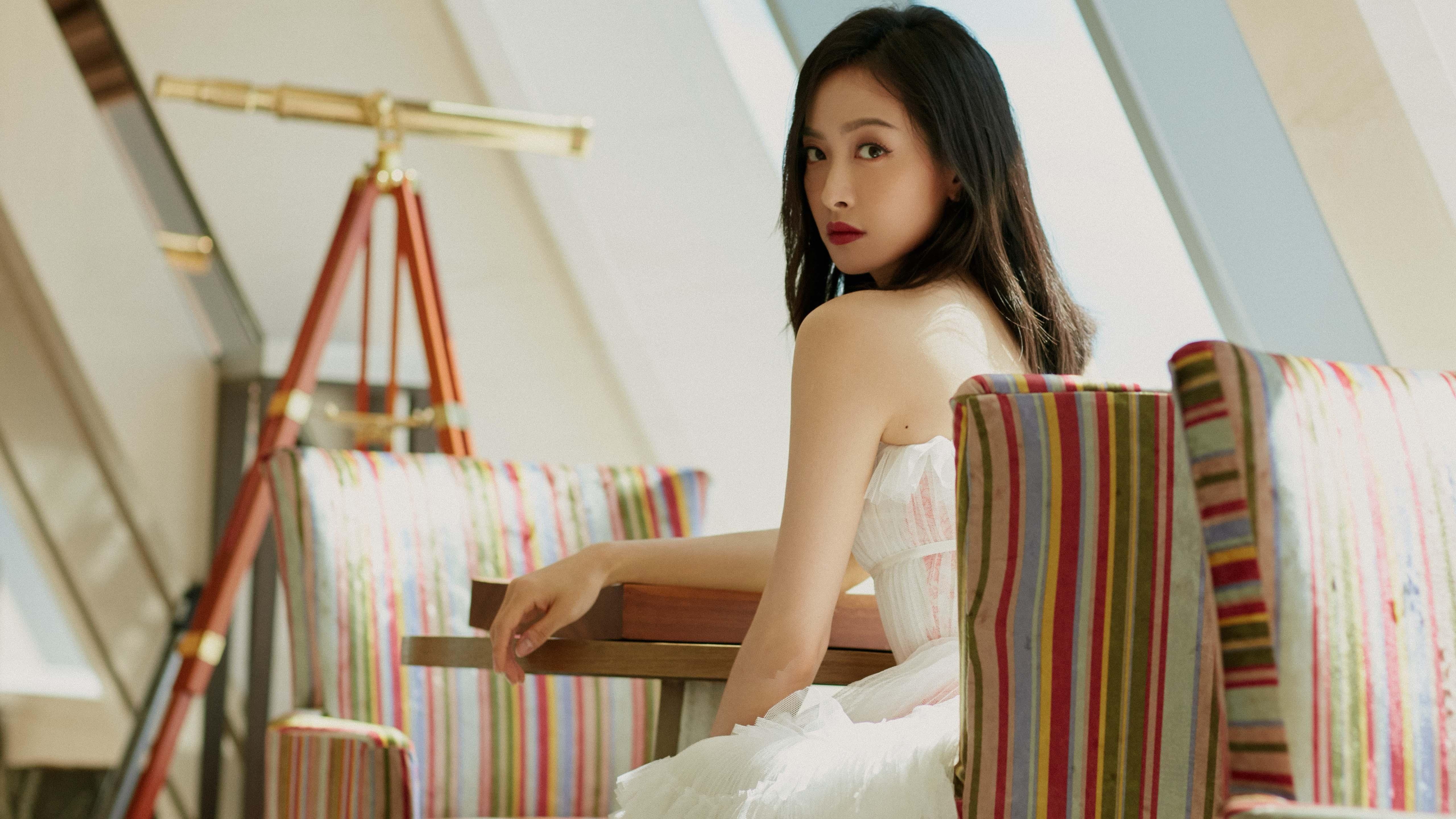 国王横扫上海队，伦纳德里程碑之夜，胜利与传奇的双重奏