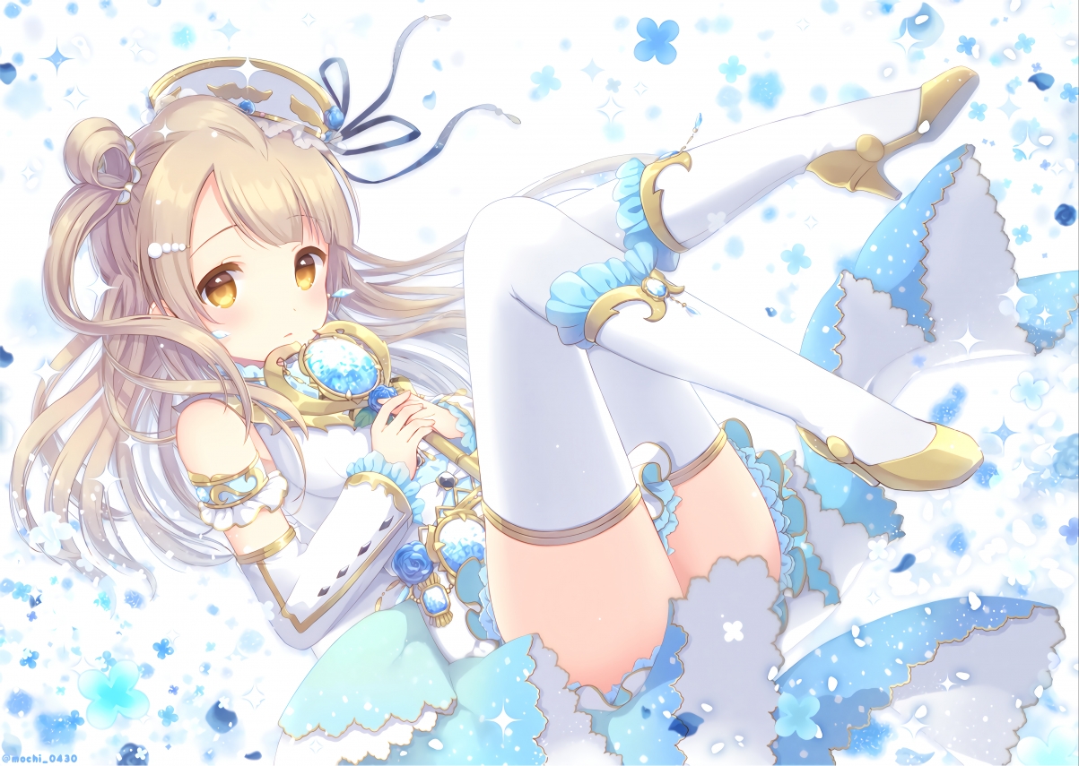 开云平台-巨星光环与红白洪流，加克波主宰比赛走向，皇家社会强行终结尤文