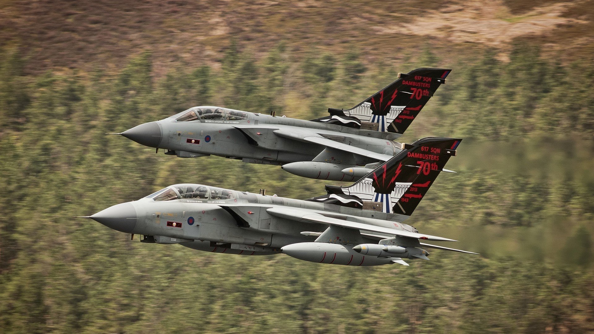 开云体育官网-乔治全场焦点，活塞激战山西队