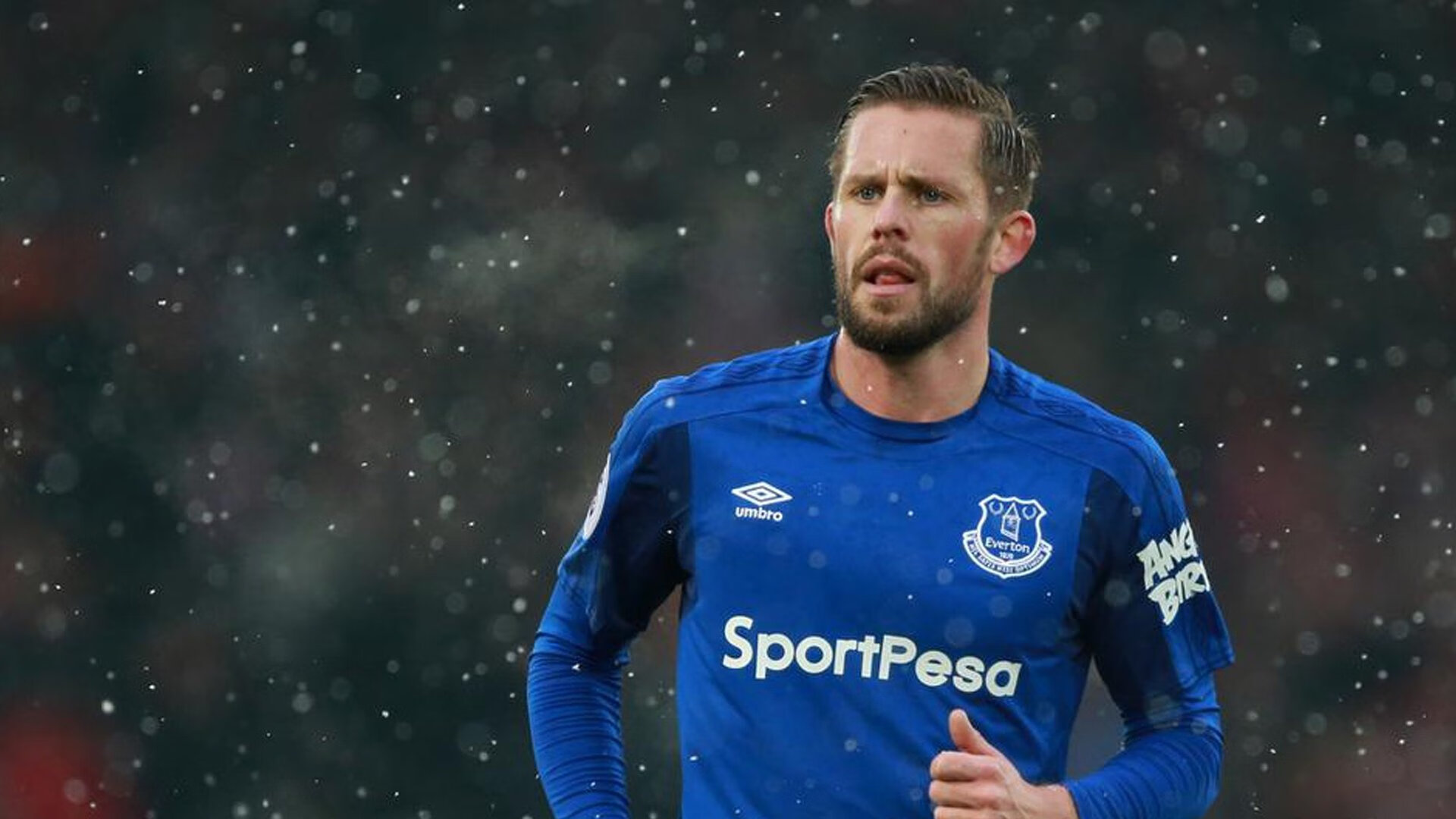 南北对决!广厦主场收割开拓者,哈登在年度焦点之战接管比赛