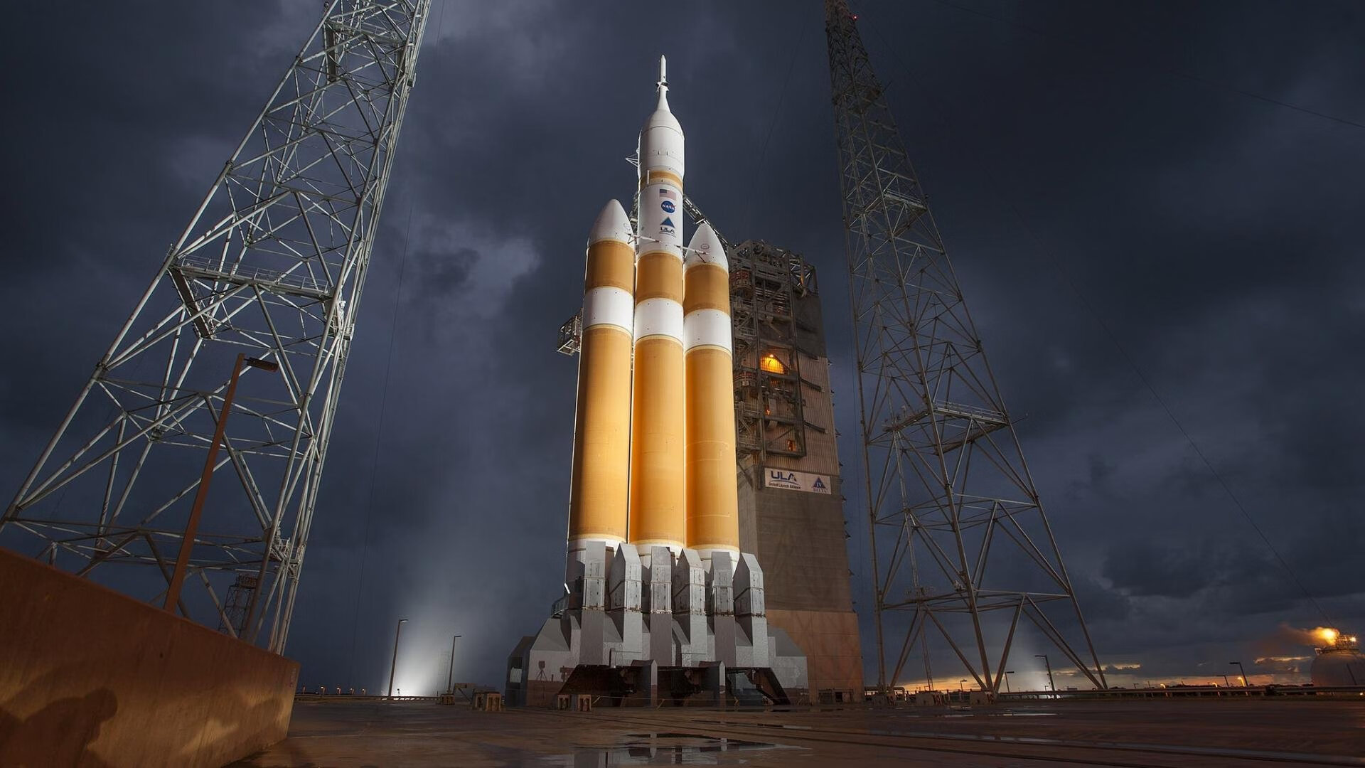 不是齐祖附体,是卡马文加定义了新中场,当马里用一脚带走曼城时,皇马已悄然完成权力交接